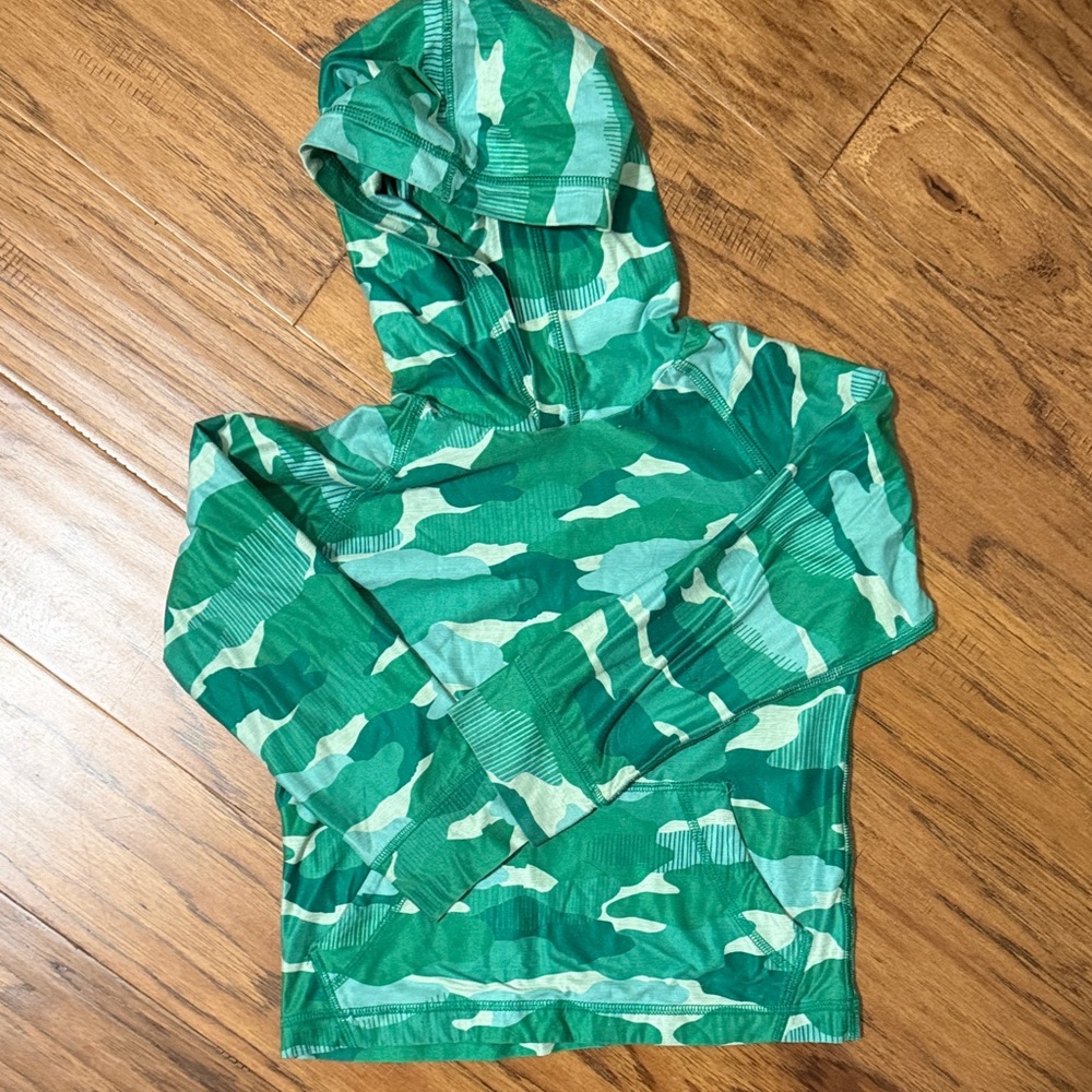 EUC Hanna Andersson Athletic Top Size 5